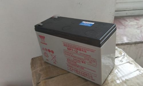 汽车骆驼牌电瓶多少钱 汽车骆驼牌电瓶多少钱