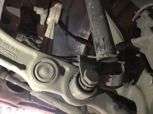 鸿日汽车前减震器多少钱(鸿日汽车前减震器价格解析) 鸿日汽车前减震器多少钱(鸿日汽车前减震器价格解析)