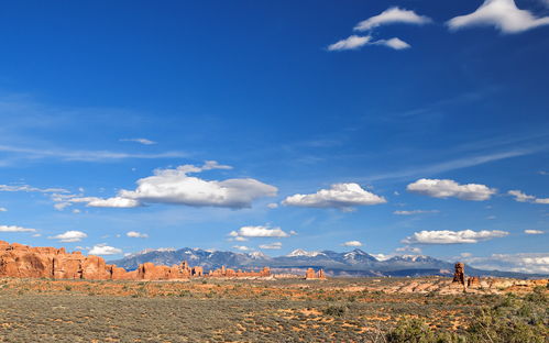 电脑桌面怎么换华为(华为电脑桌面更换指南,轻松定制你的专属桌面) 电脑桌面怎么换华为(华为电脑桌面更换指南,轻松定制你的专属桌面)