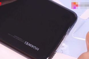 华为手机后盖怎么拆装 华为手机后盖怎么拆装